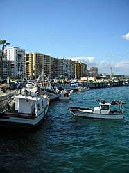 2: 02 200px-Algeciras_Darsena
