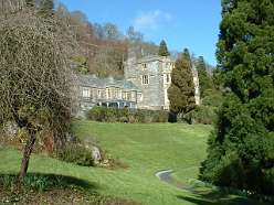 3: 03 Plas_Tan-y-Bwlch