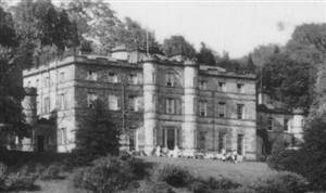 willersley_castle_s.jpg