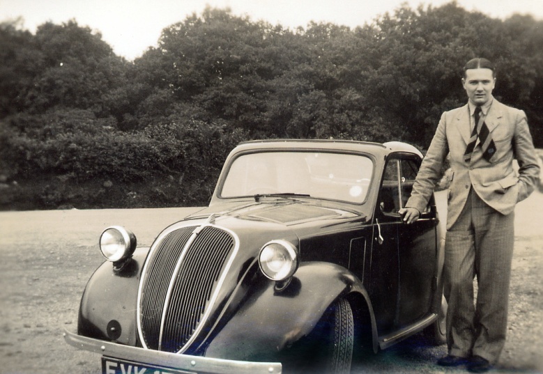 Paul Alex
              and car.JPG
