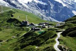 32: 21b kleine-scheidegg-view