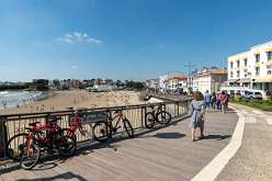 34: Royan