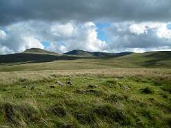 Bryn Elen round cairn<br>Bryn Elen round cairn

  

  Bryn Elen Round Cairn